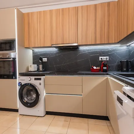 Cozy Nest Apartman *
